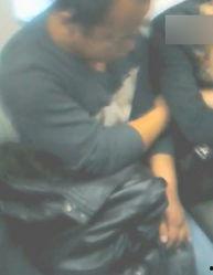 吻胸摸丝袜大腿视频