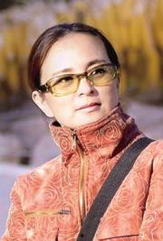 东方闻樱的老公,揭秘她与神秘老公的甜蜜生活